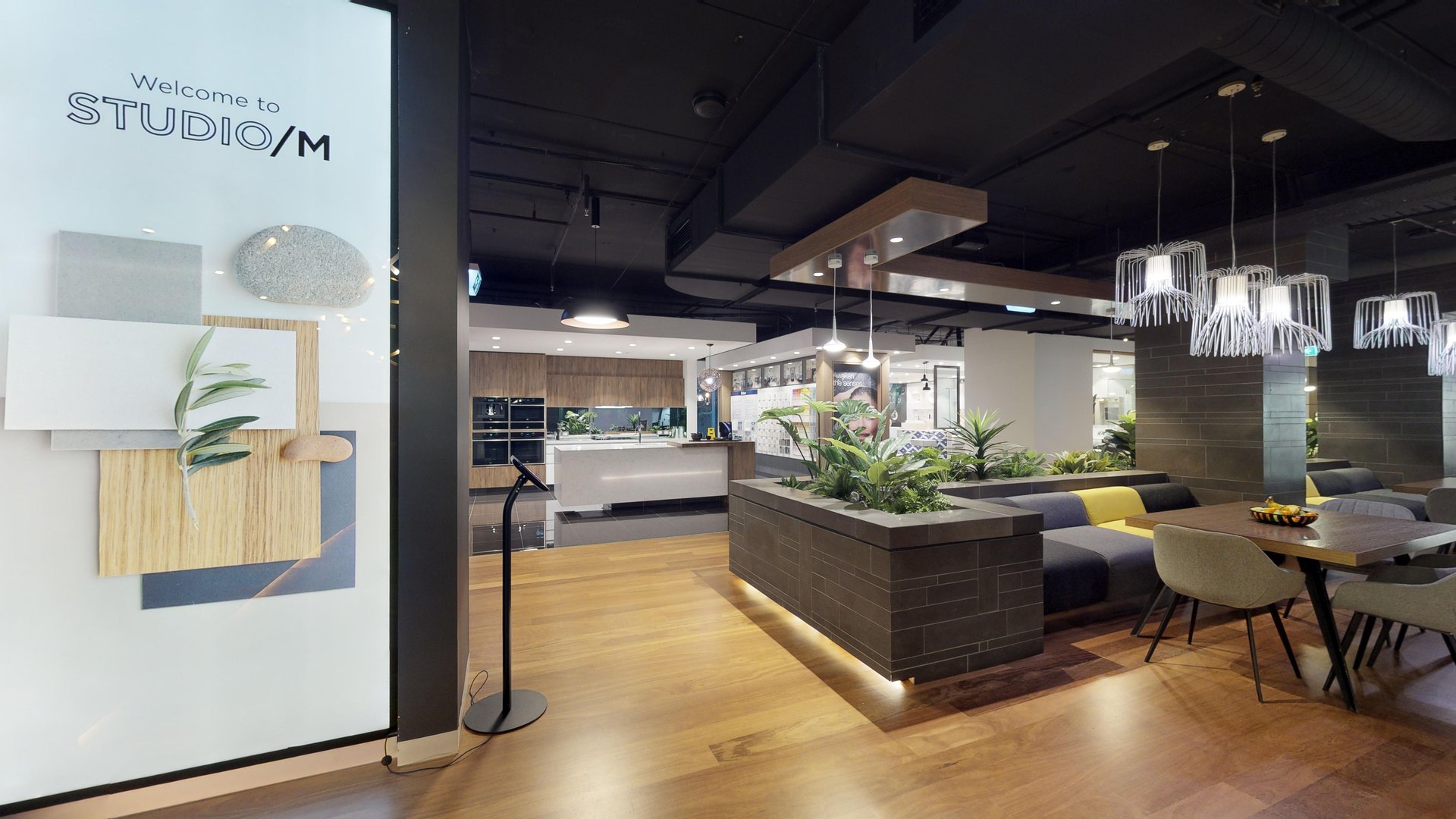 Studio M Selection Centre