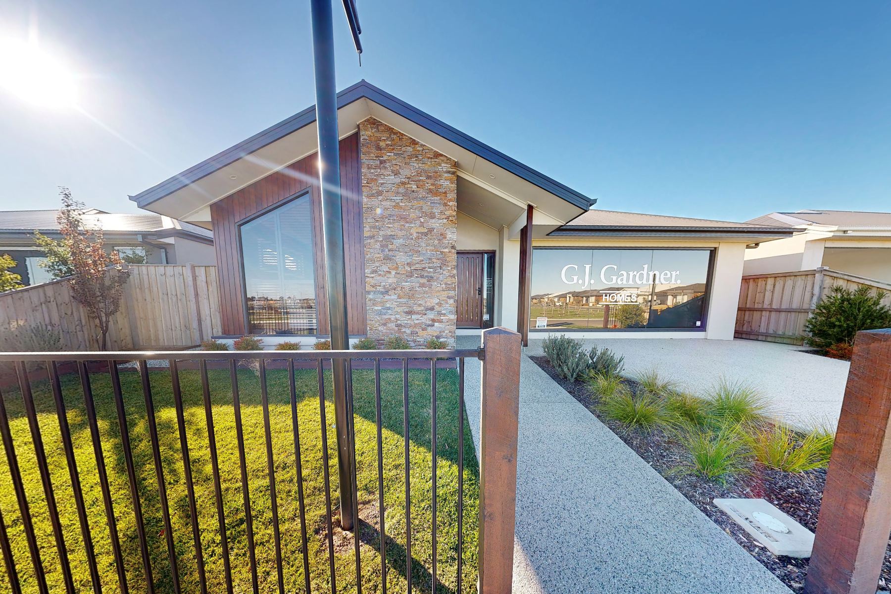 Alluvium Estate - Winter Valley Display Home G.J. Gardner Homes Pacific 210