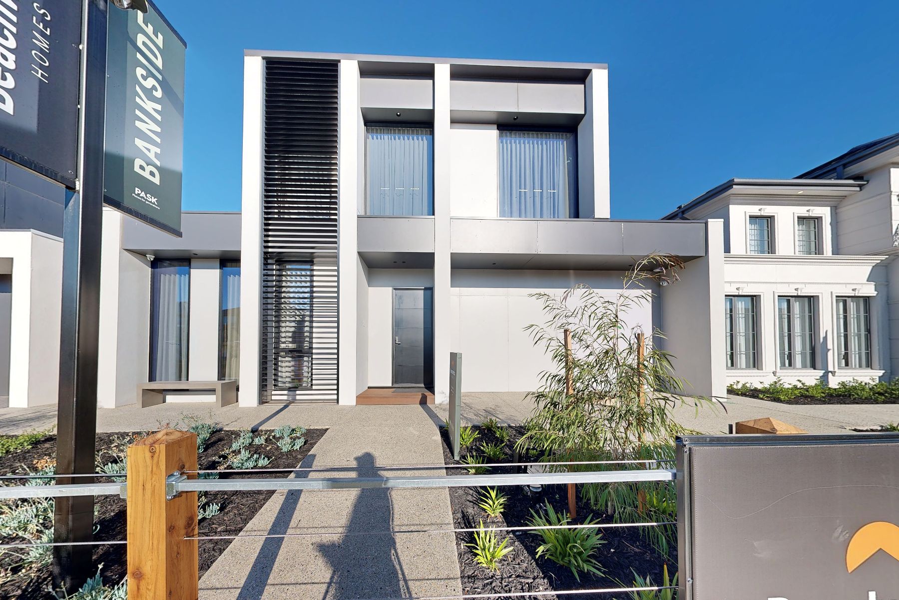 Bankside Estate - Rowville Display Home Beachwood Homes Astral 353