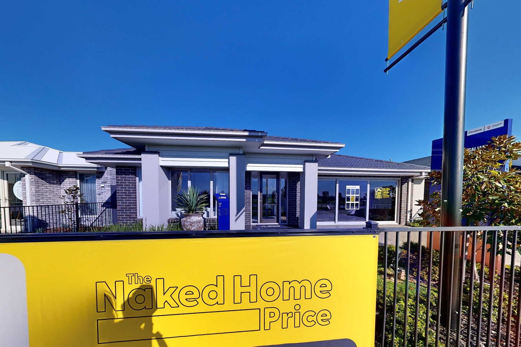 Berwick Waters Estate - Clyde North Display Home Australian Building Co. (ABC Homes) Lloyd 29