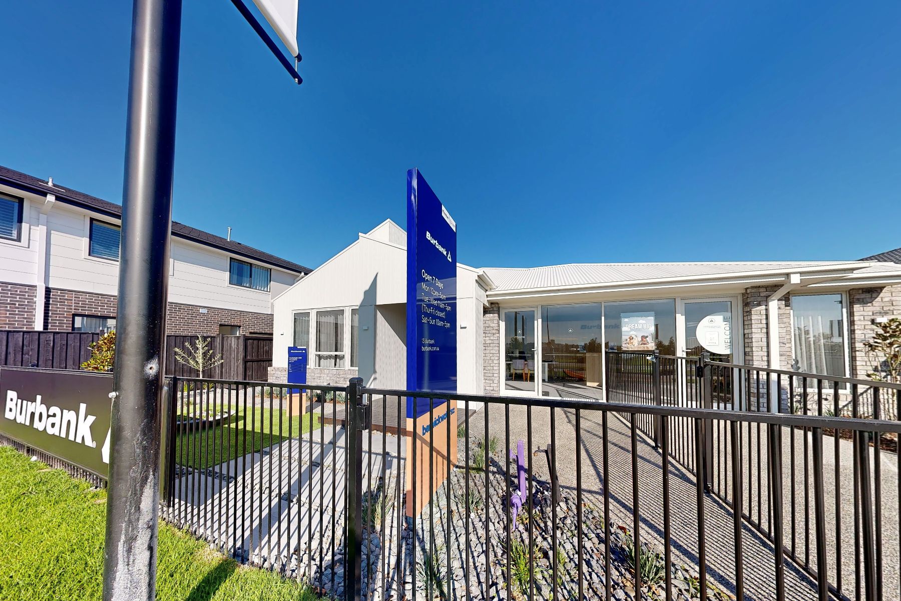 Berwick Waters Estate - Clyde North Display Home Burbank Homes Cartwright 27