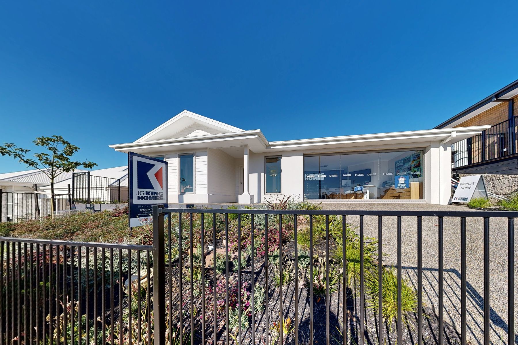 [Home Builder & Display Homes] JG King Homes | OpenLot