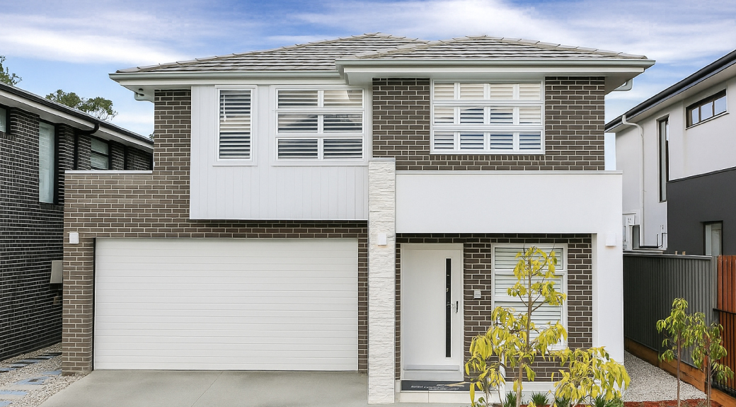 HomeWorld Leppington - Leppington Display Home Hashtag Custom Builds Letswork 258D