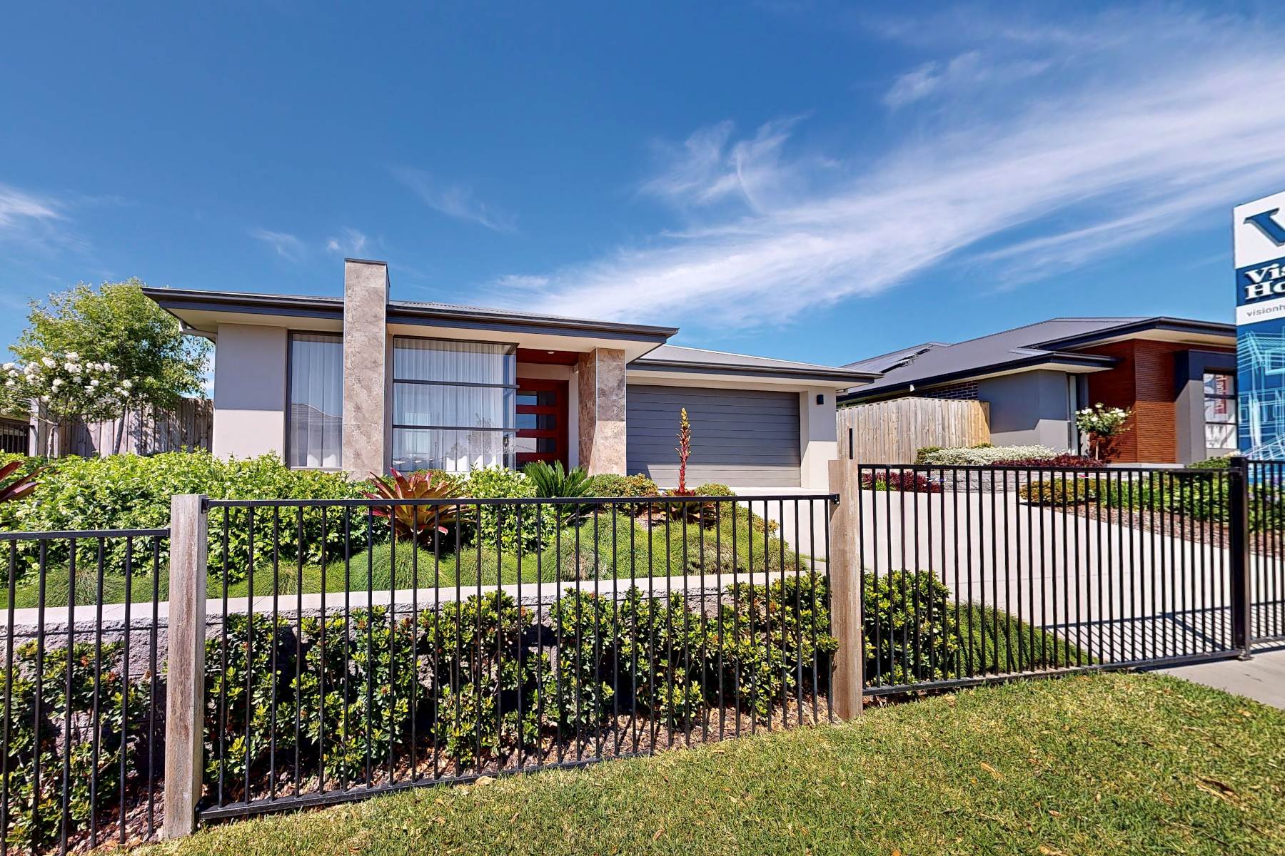 [Home Builder & Display Homes] Vision Homes | OpenLot