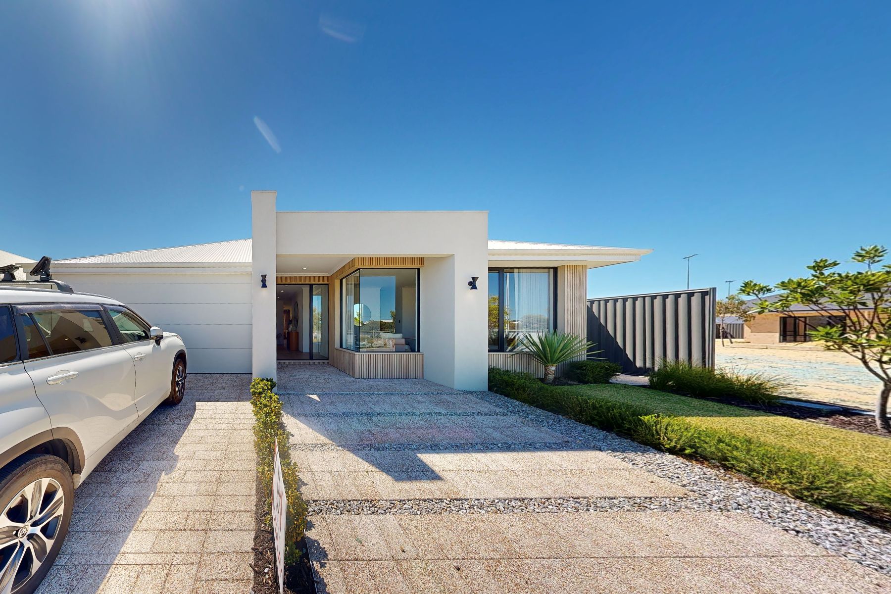 Ocean Hill Estate - Lakelands Display Home B1 Homes Omnia