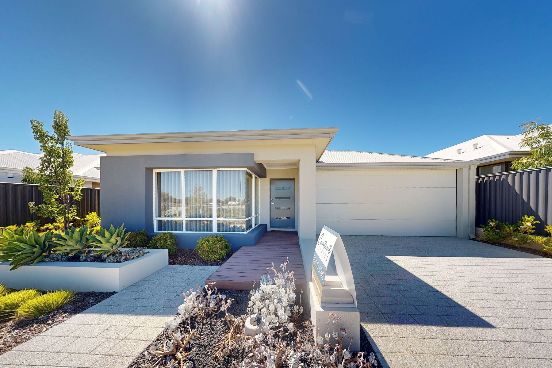 Ocean Hill Estate - Lakelands Display Home Content Living Sanford