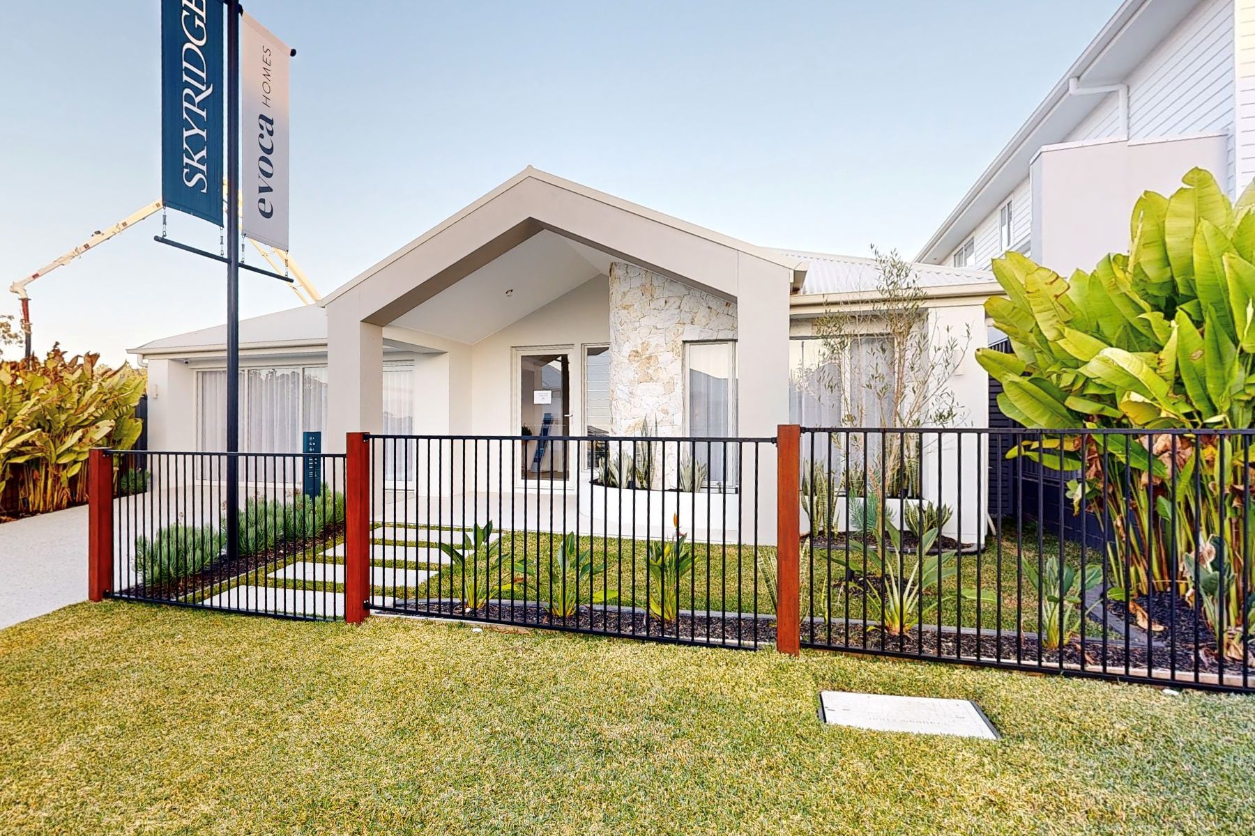 SkyRidge Estate - Worongary Display Home Evoca Homes Hamilton 278