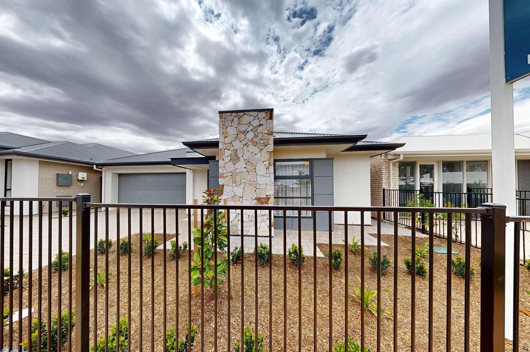 St Andrews Estate - Andrews Farm Display Home Rossdale Homes Piccadilly 265A