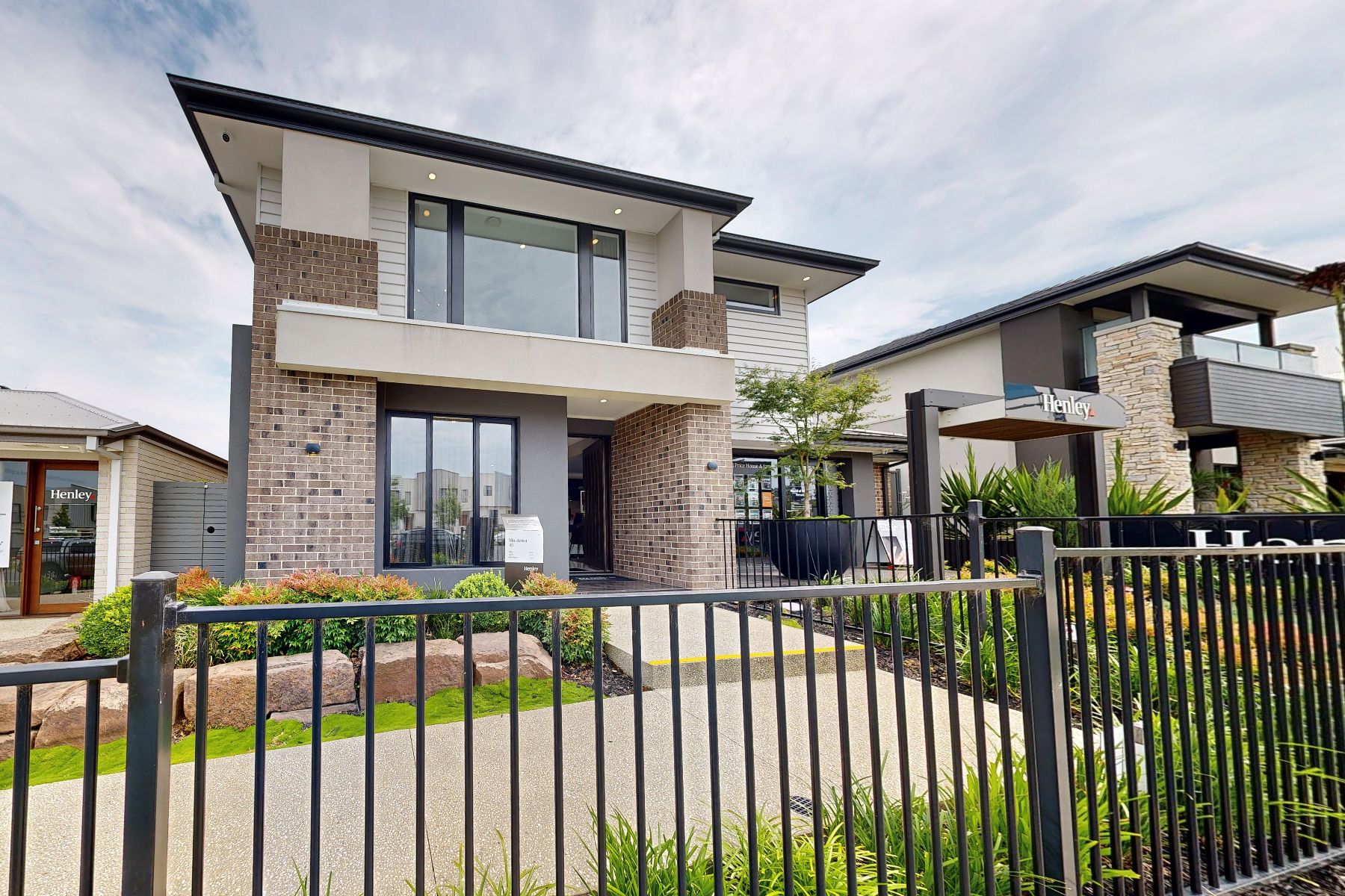 [Home Builder & Display Homes] Henley Homes | OpenLot