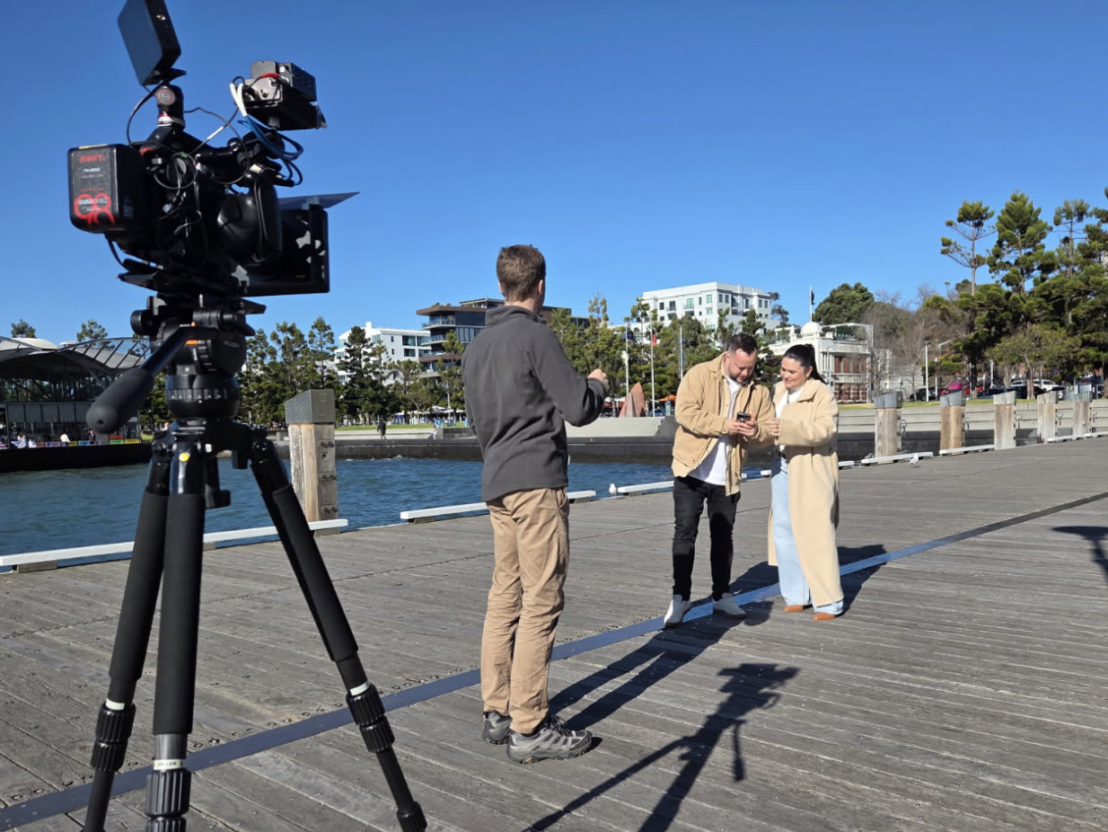 Candid Moments: Quick pauses gave space to reset, review the shots, and enjoy the sunshine.