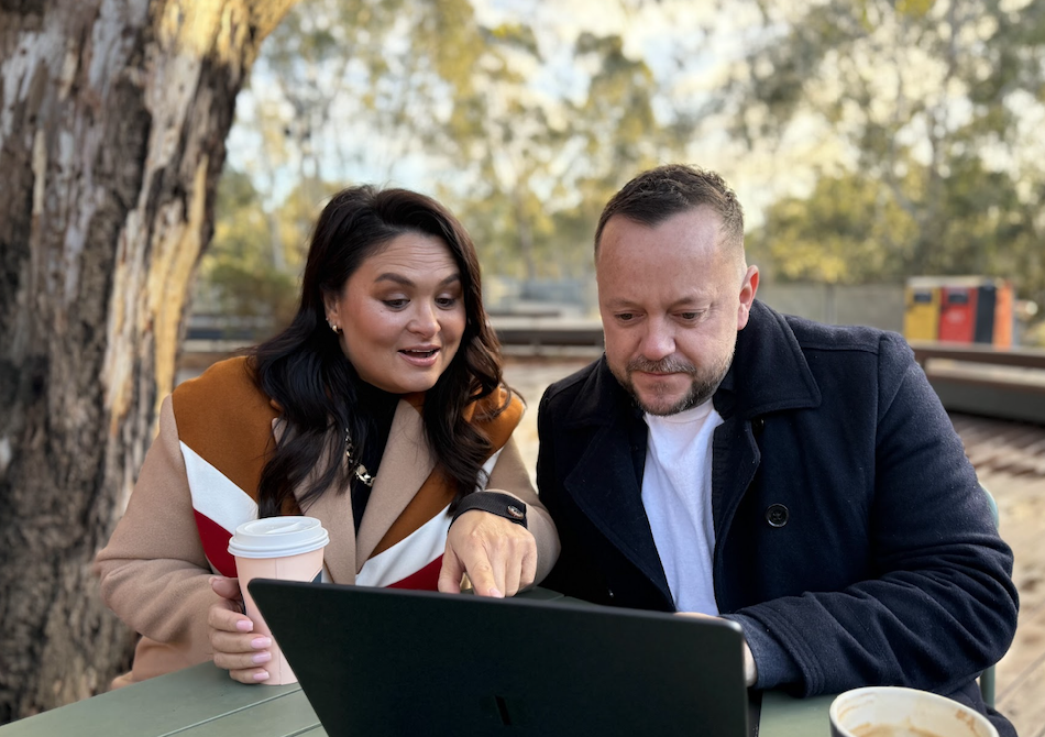 On Location: A quiet outdoor table, warm coffees in hand, and a leafy backdrop made the review session feel effortless.